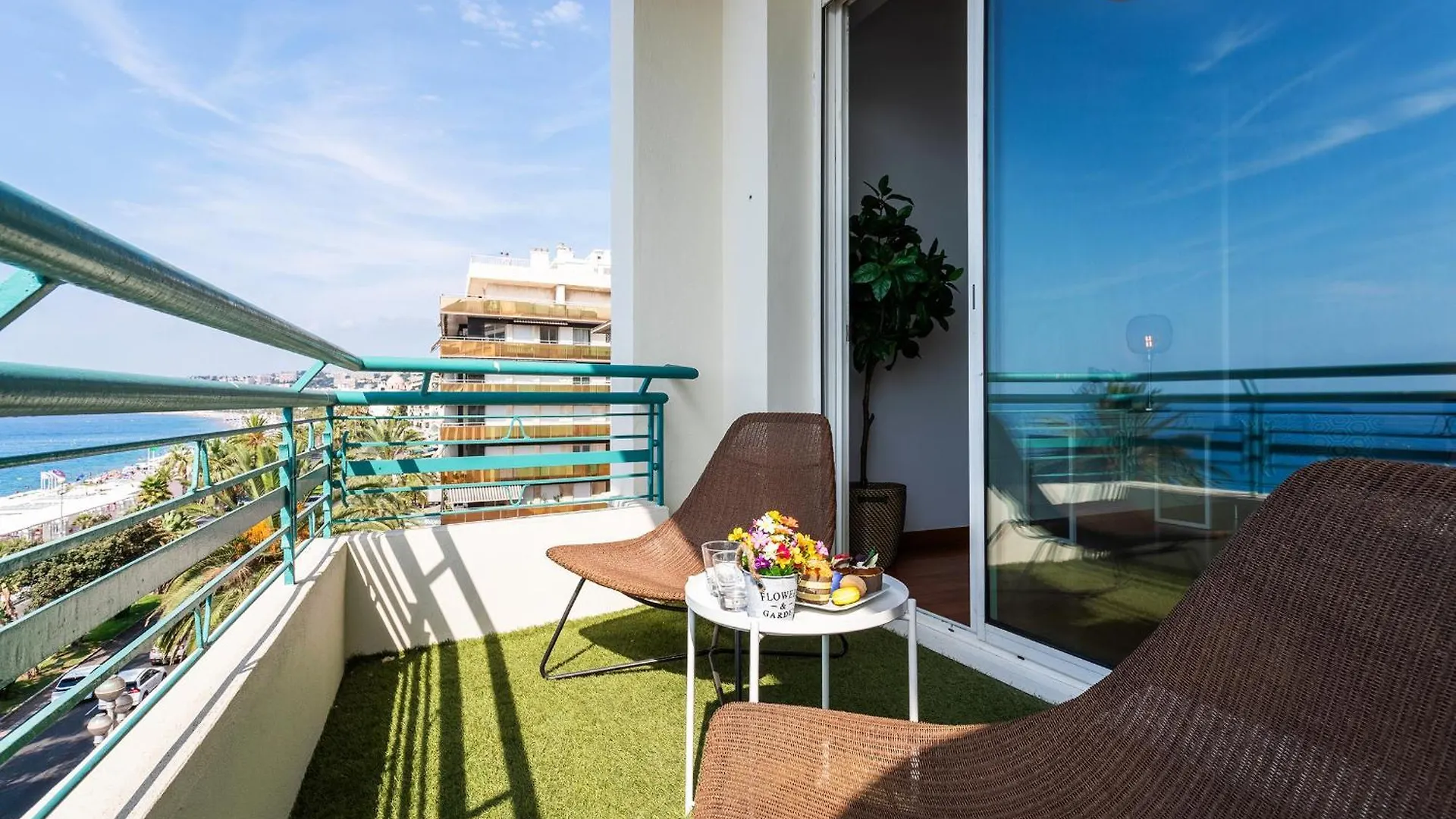 Appartement Le 3 Promenade Ap4424 By Riviera Holiday Homes Nice France
